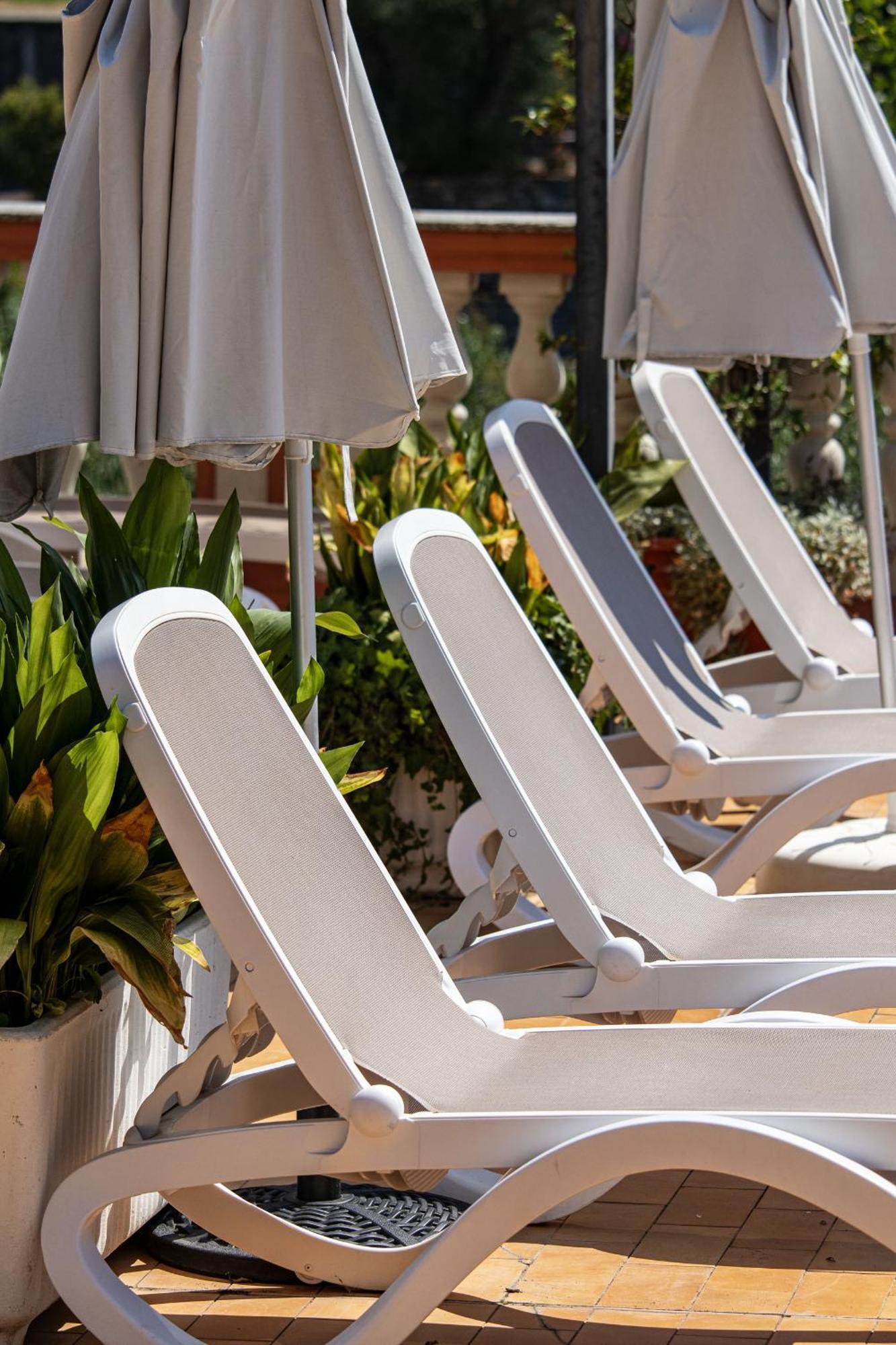 Albergo Ristorante San Matteo San Bartolomeo Al Mare Eksteriør billede