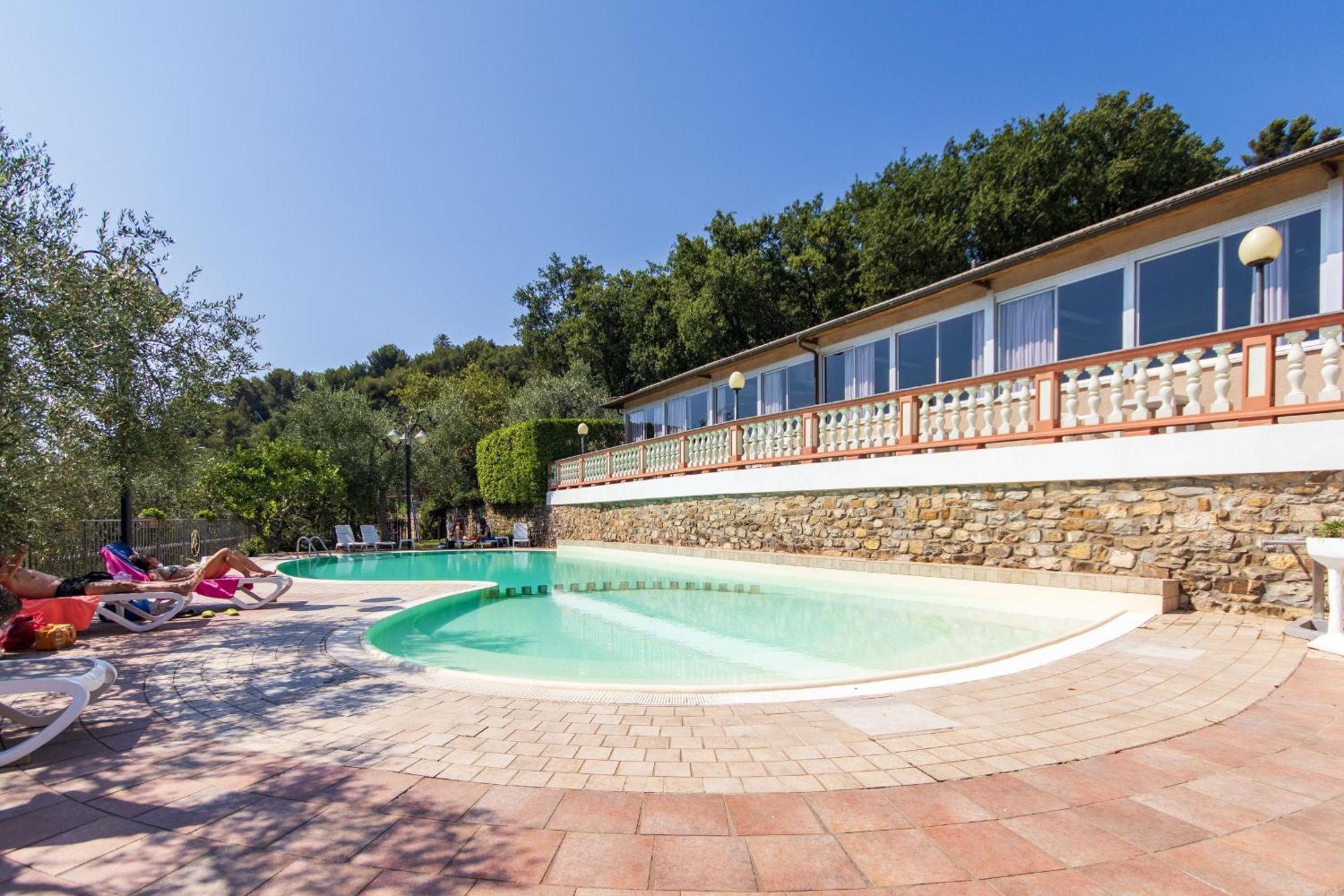 Albergo Ristorante San Matteo San Bartolomeo Al Mare Eksteriør billede